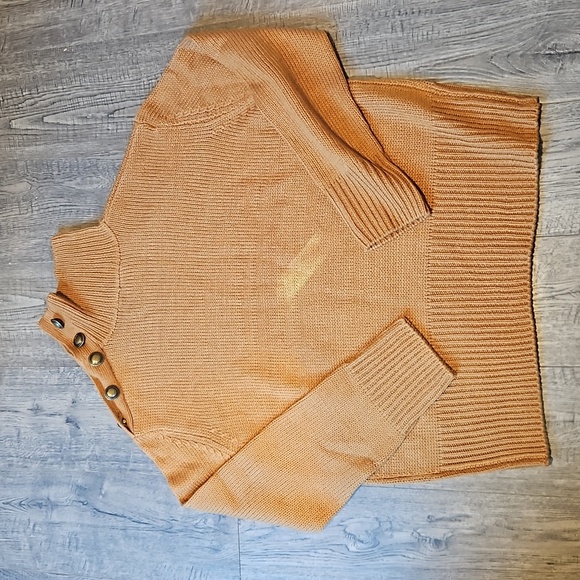 Harve Benard Medium Dark Camel Woman's Sweater NWT - Picture 6 of 7